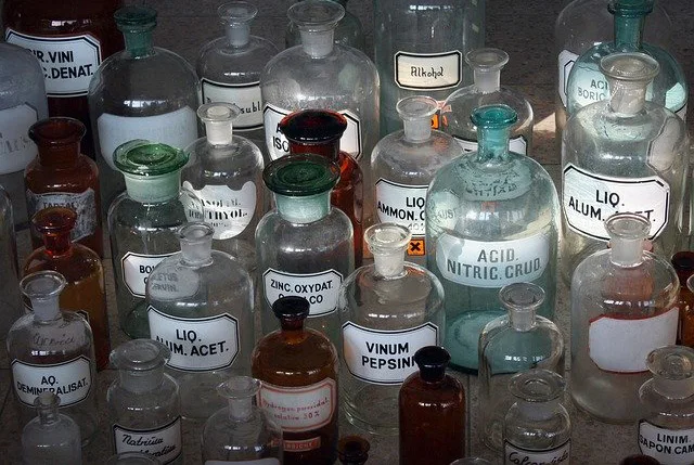 Trattamento reflui farmaceutici, chimici e cosmetici